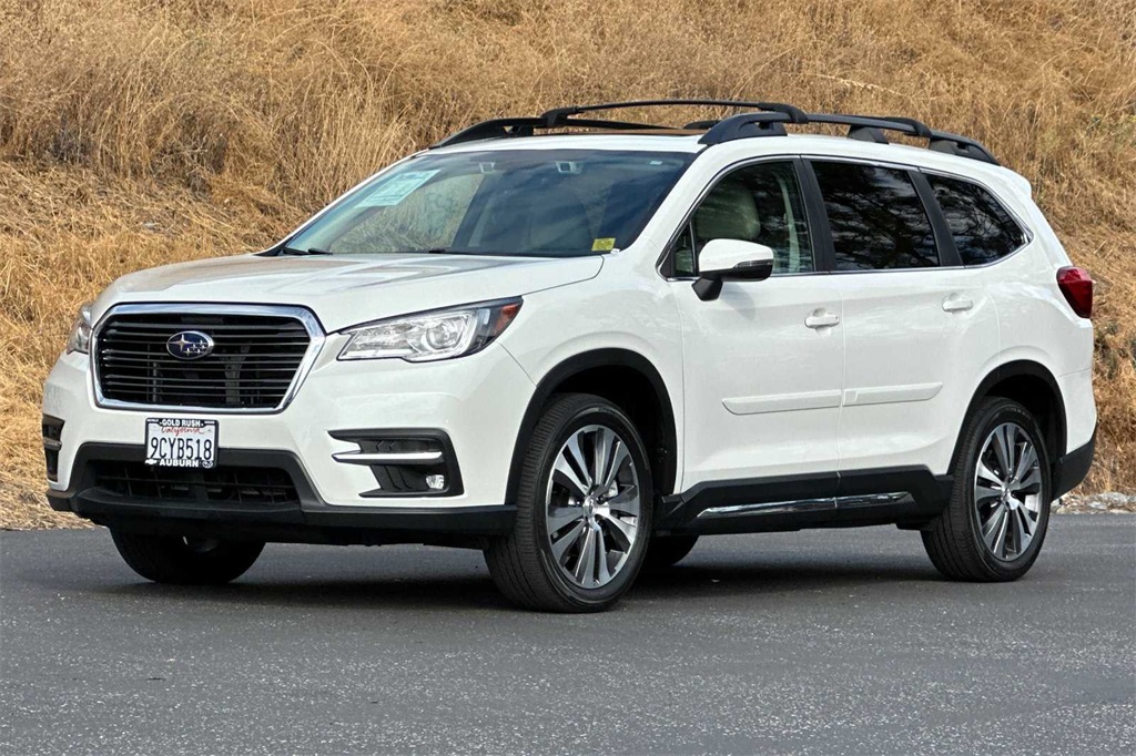 2022 Subaru Ascent Limited photo 8