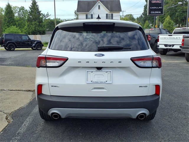 2022 Ford Escape SE photo 4