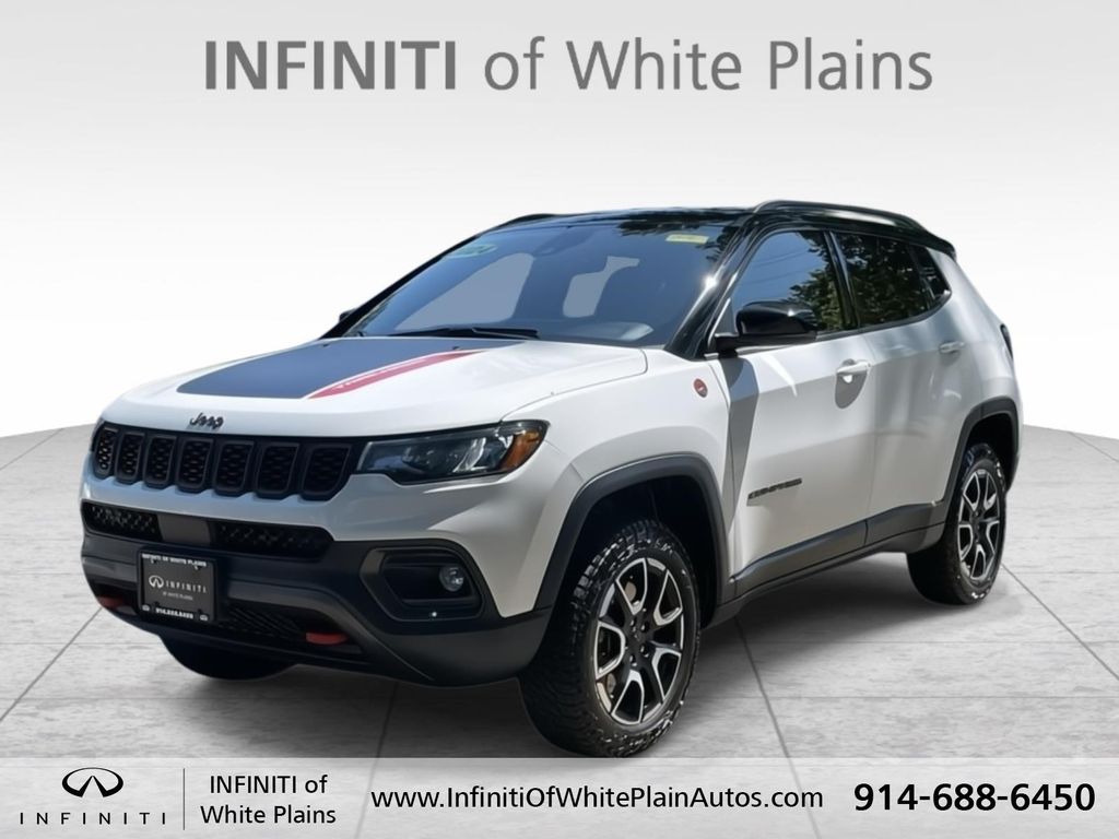 2024 Jeep Compass Trailhawk's photo