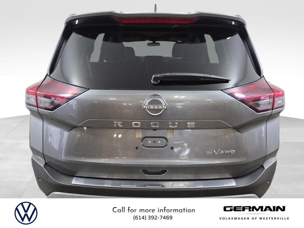 2023 Nissan Rogue SV photo 3