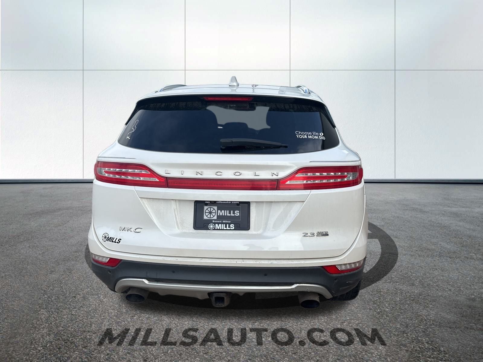 2015 Lincoln MKC Base photo 3