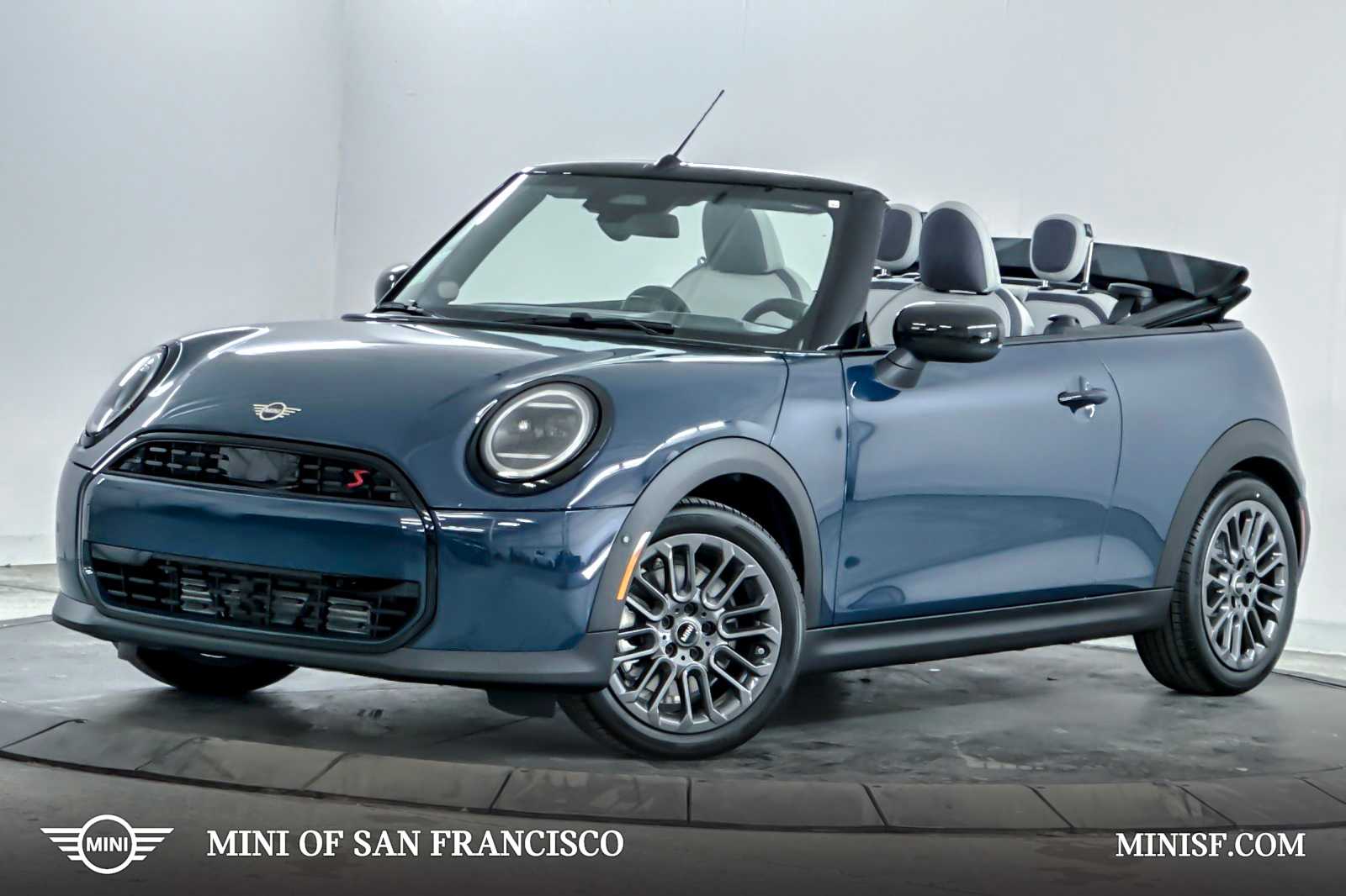 2026 MINI Convertible S's photo