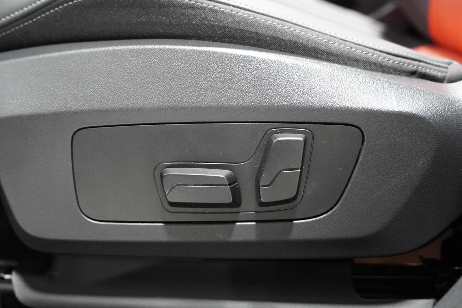 2025 Bmw X1 XDrive28i photo 14