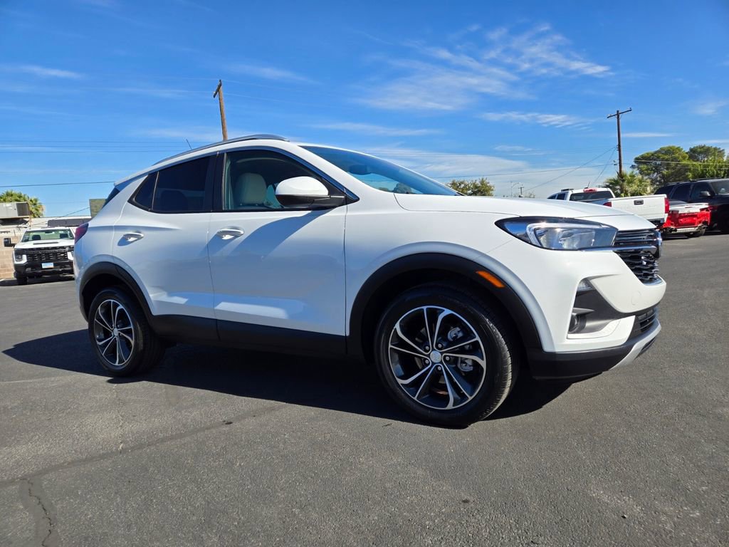 2023 Buick Encore GX Select's photo