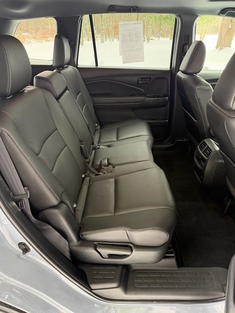 2023 Honda Passport EX-L photo 3