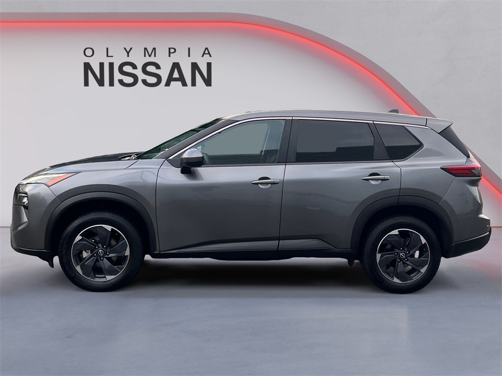 2024 Nissan Rogue SV photo 2