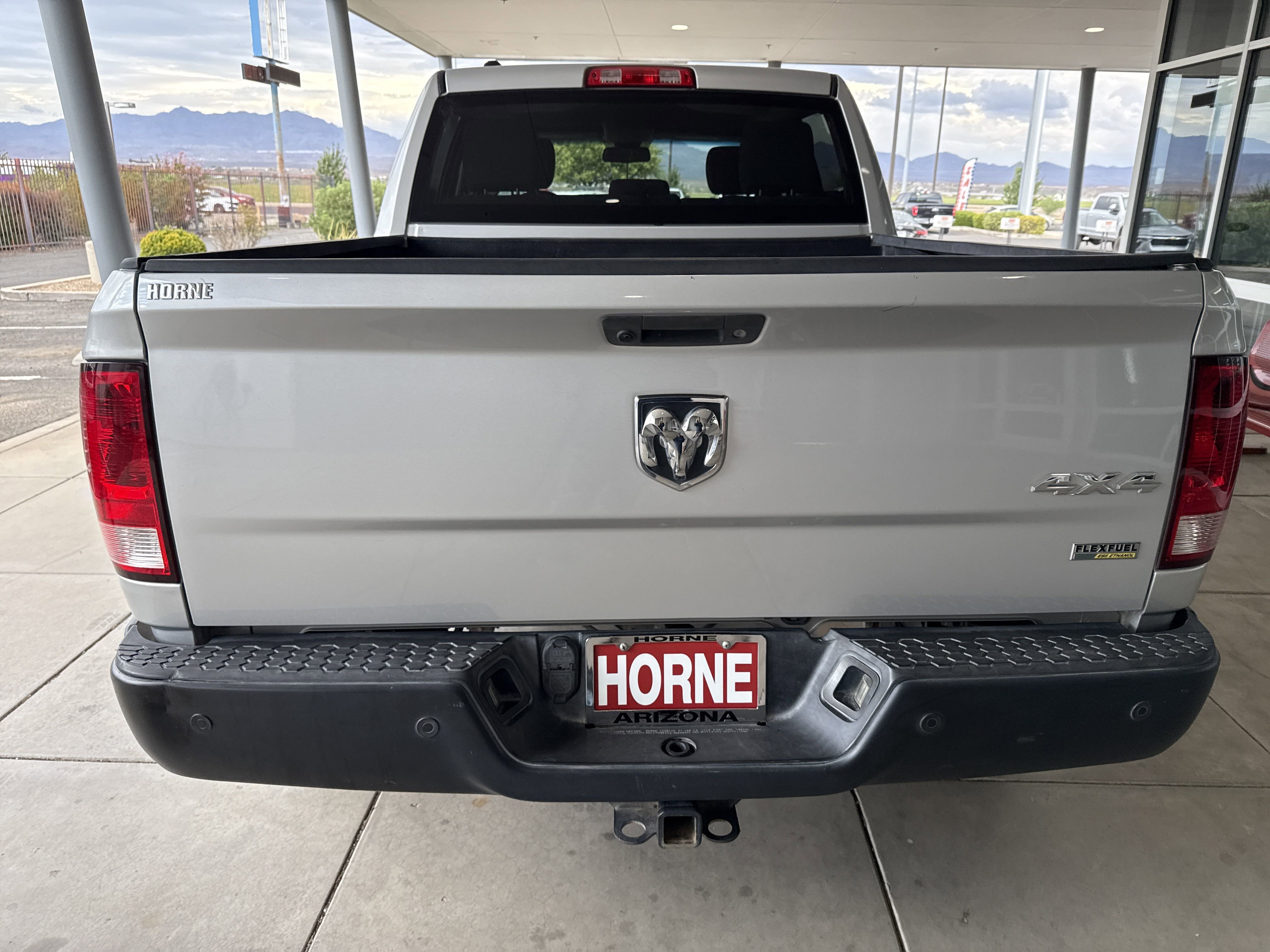 2014 Ram 1500 Tradesman photo 3