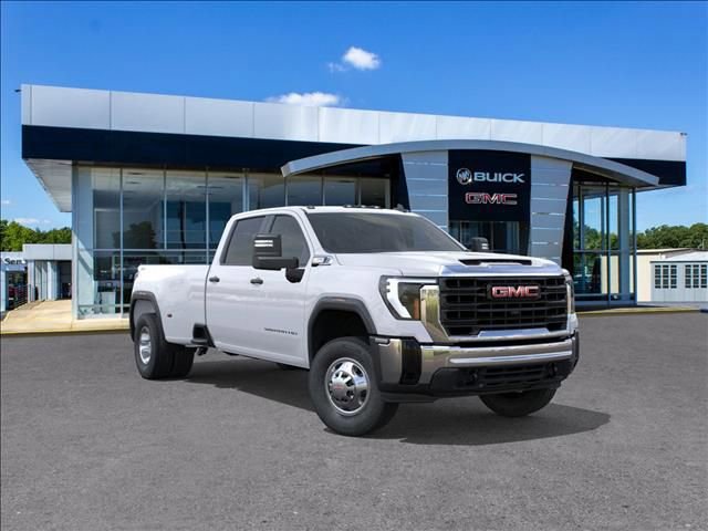 2026 GMC Sierra 3500HD Pro's photo