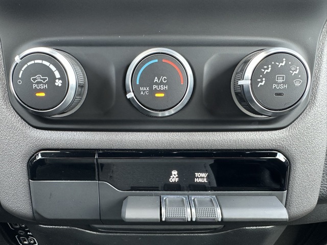 2022 Ram 1500 Big Horn Lone Star photo 19