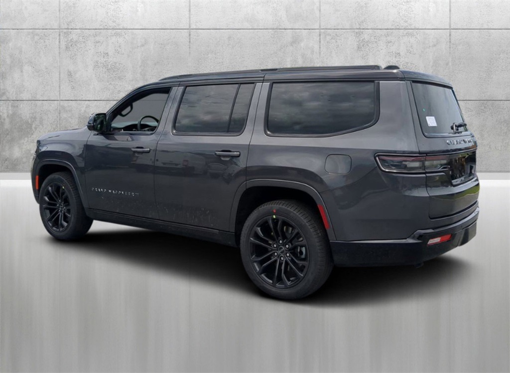 2024 Jeep Grand Wagoneer II photo 6