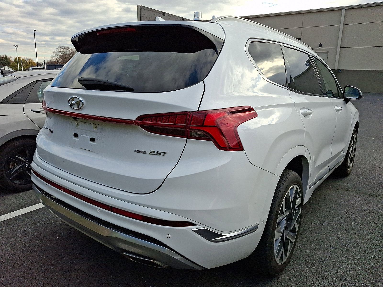 2021 Hyundai Santa Fe Calligraphy photo 4