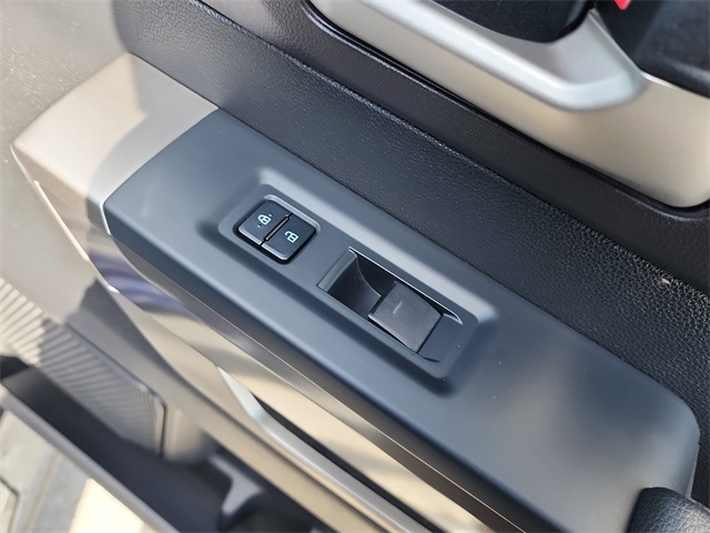 2022 Toyota Tundra SR5 photo 15