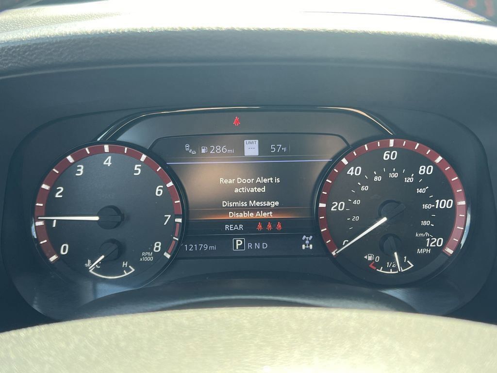 2024 Nissan Frontier PRO-4X photo 18