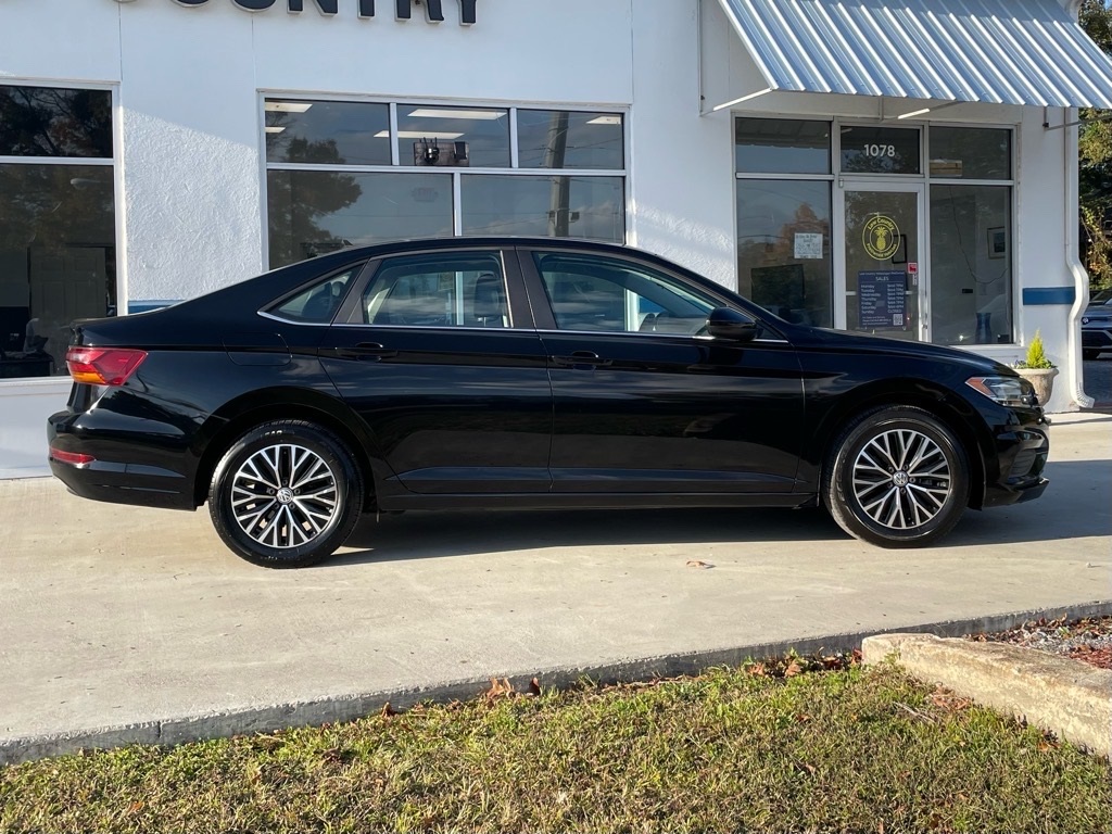 Used 2019 Volkswagen Jetta SE with VIN 3VWCB7BU3KM185545 for sale in Mount Pleasant, SC