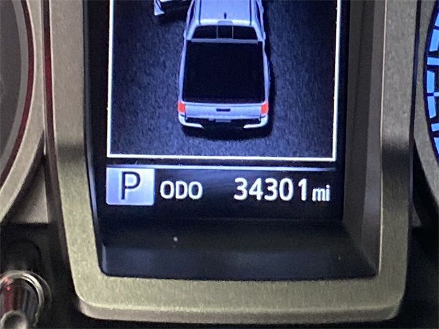 2023 Toyota Tacoma SR5 photo 23