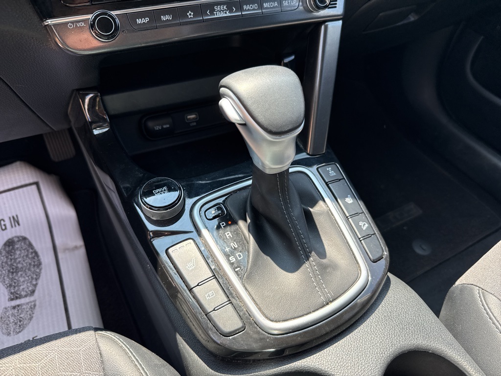 2024 Kia Seltos X-Line photo 22