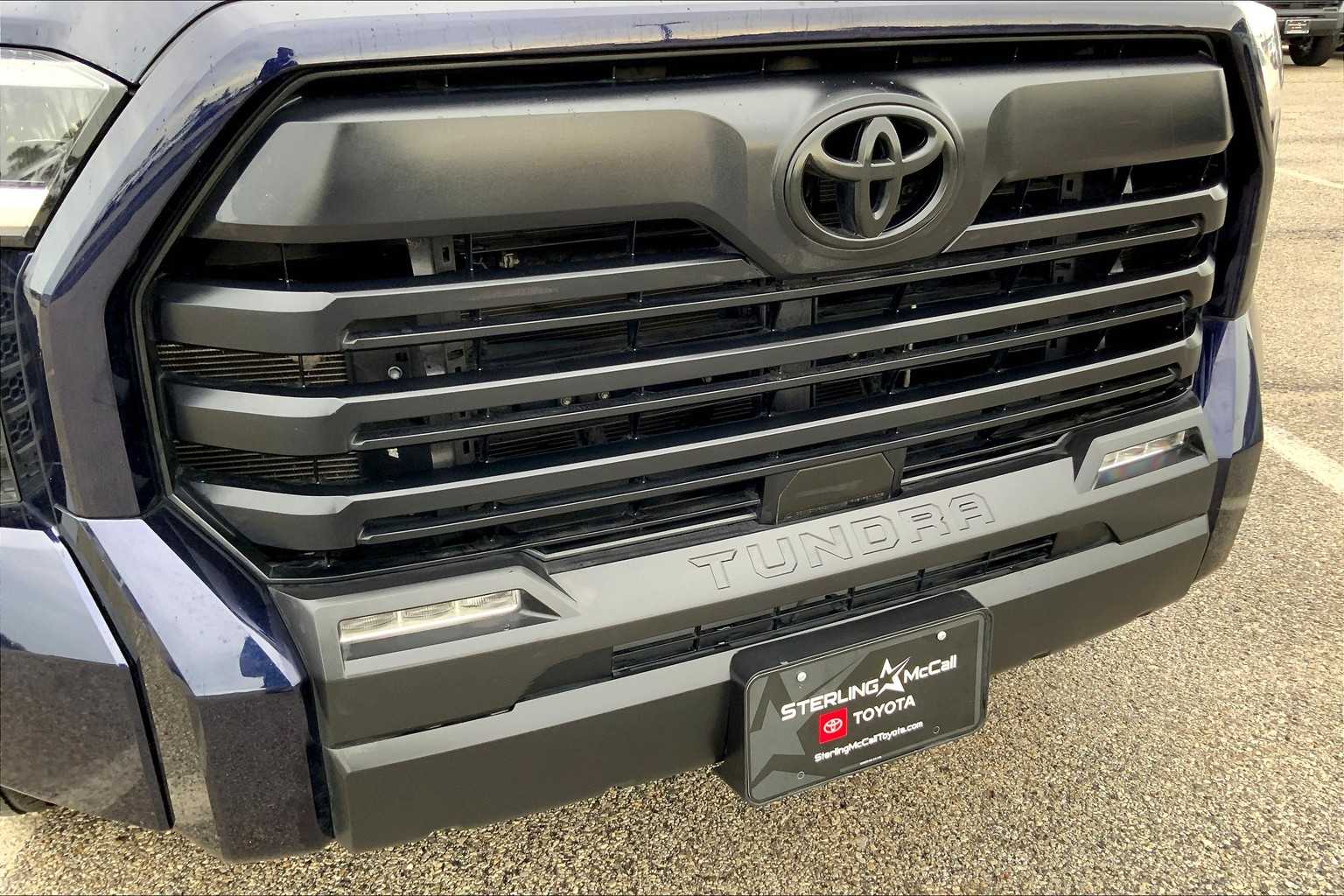 2022 Toyota Tundra SR5 photo 28