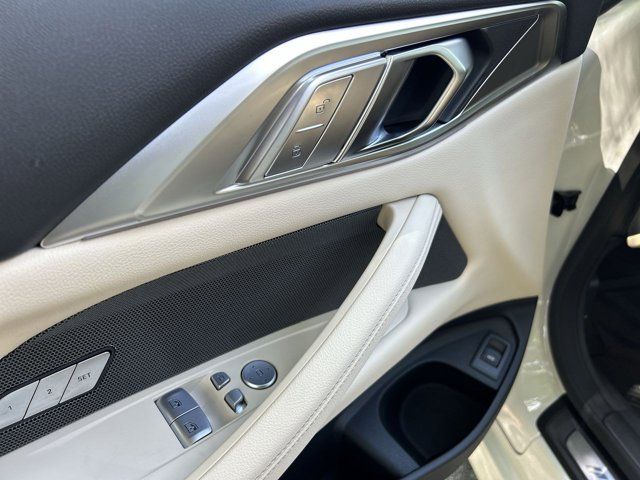 2026 Bmw 430i photo 16