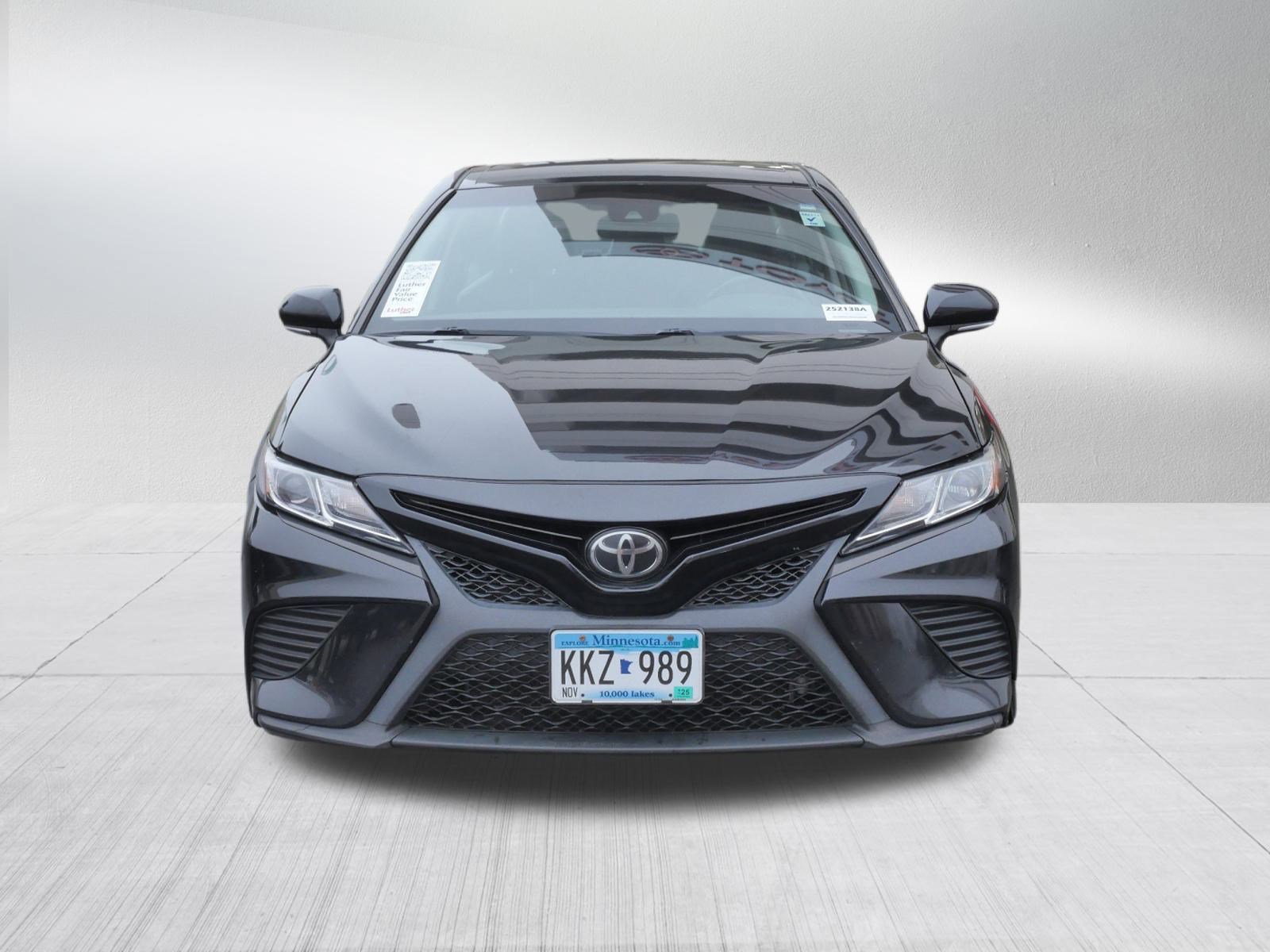 Certified 2018 Toyota Camry SE with VIN 4T1B11HK7JU647521 for sale in Golden Valley, Minnesota