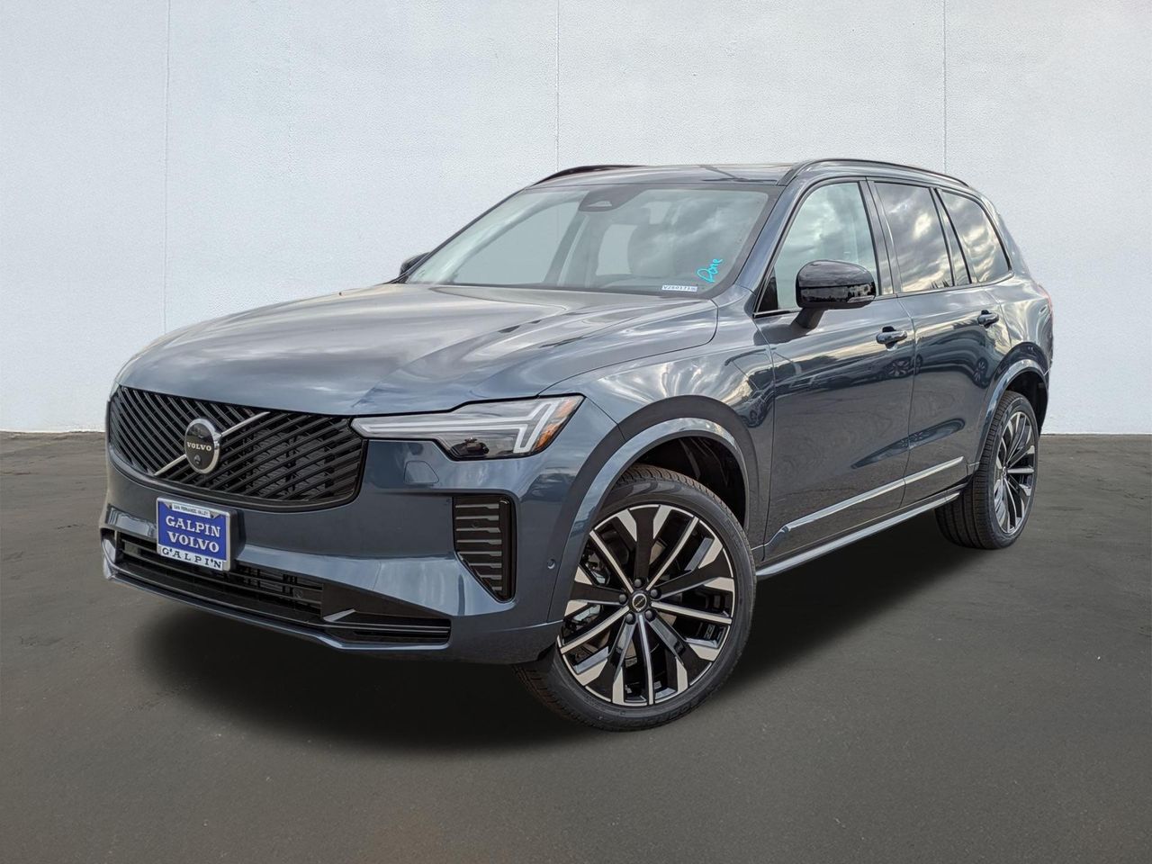 2026 Volvo XC90 Ultra's photo