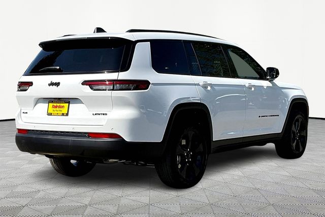 2025 Jeep Grand Cherokee Limited photo 13