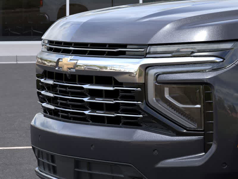 2025 Chevrolet Suburban LT photo 12