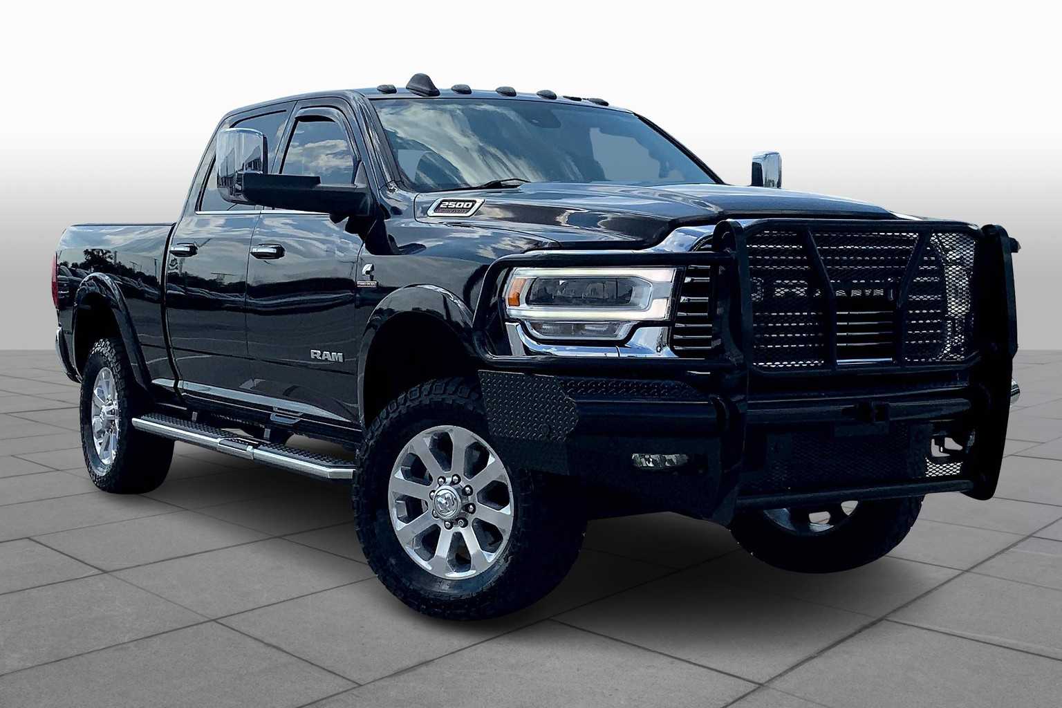 2022 Ram 2500 Laramie photo 2