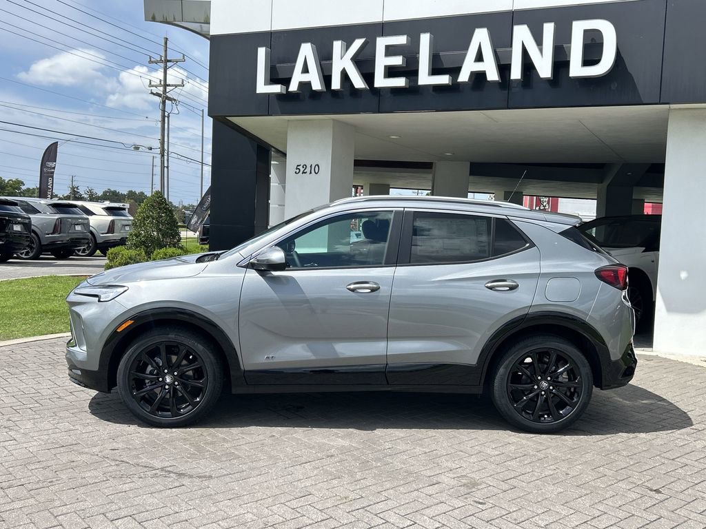 2026 Buick Encore GX Sport Touring photo 3
