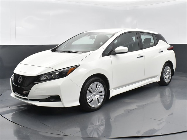 2024 Nissan LEAF S's photo