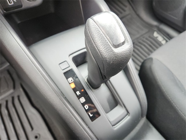 2024 Nissan Versa 1.6 S photo 19