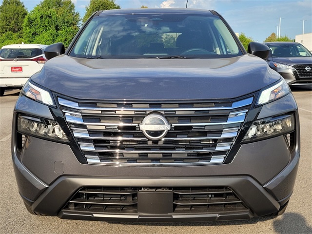 2026 Nissan Rogue S photo 5