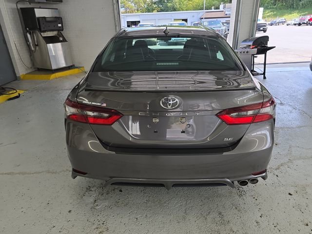 2024 Toyota Camry SE photo 4
