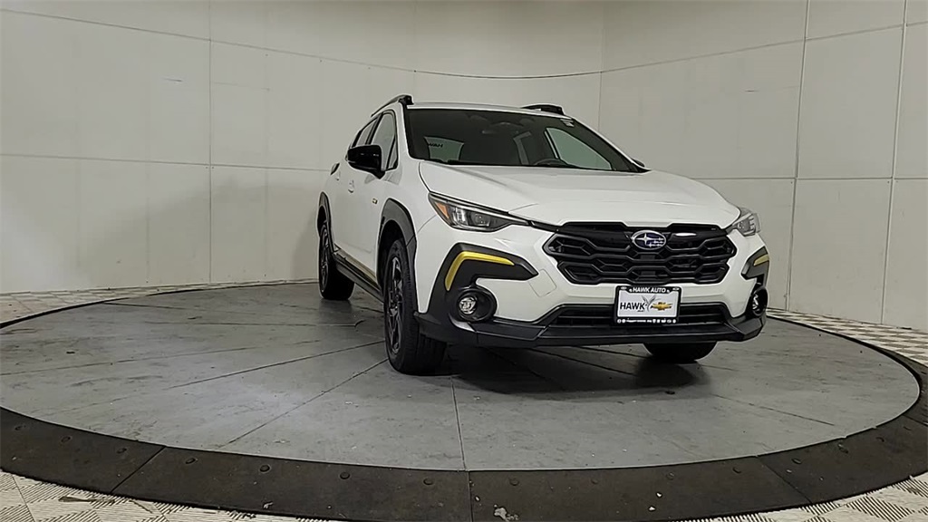 2024 SUBARU CROSSTREK - Image 2