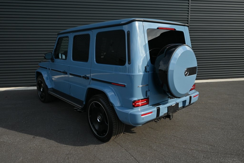2025 Mercedes Benz G 63 AMG photo 3