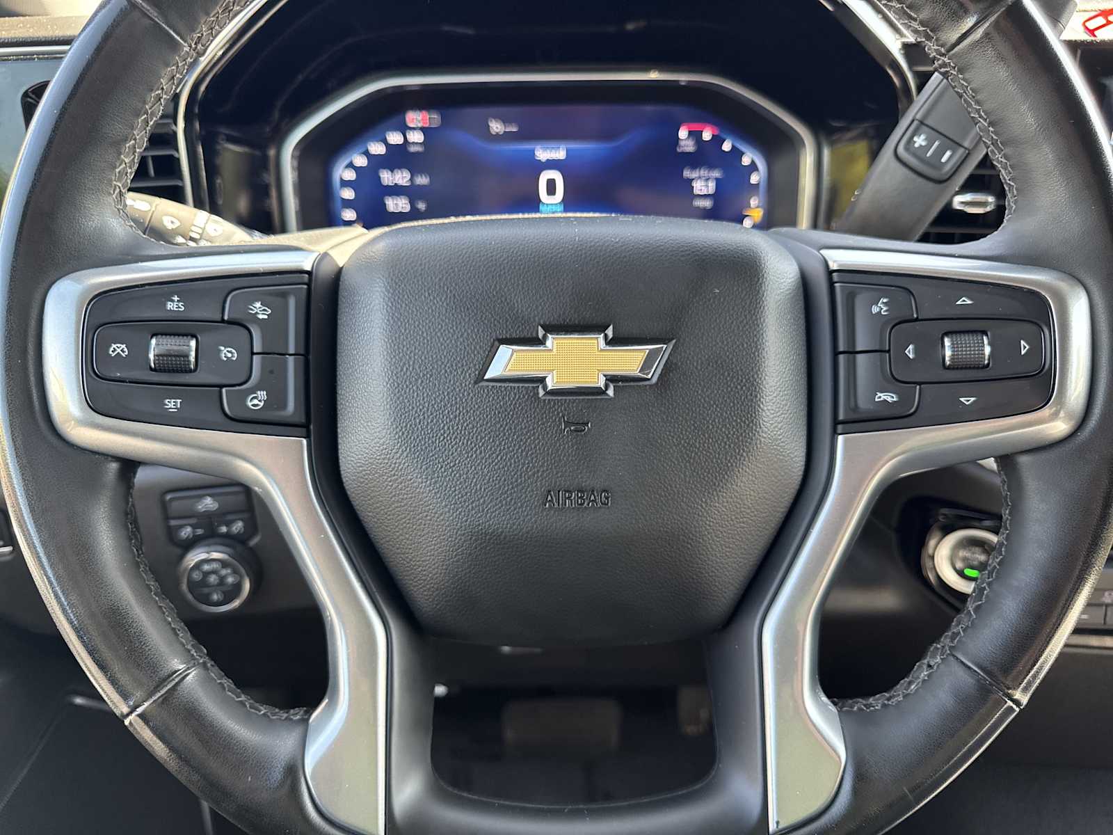 2024 Chevrolet Silverado 3500HD LT photo 28