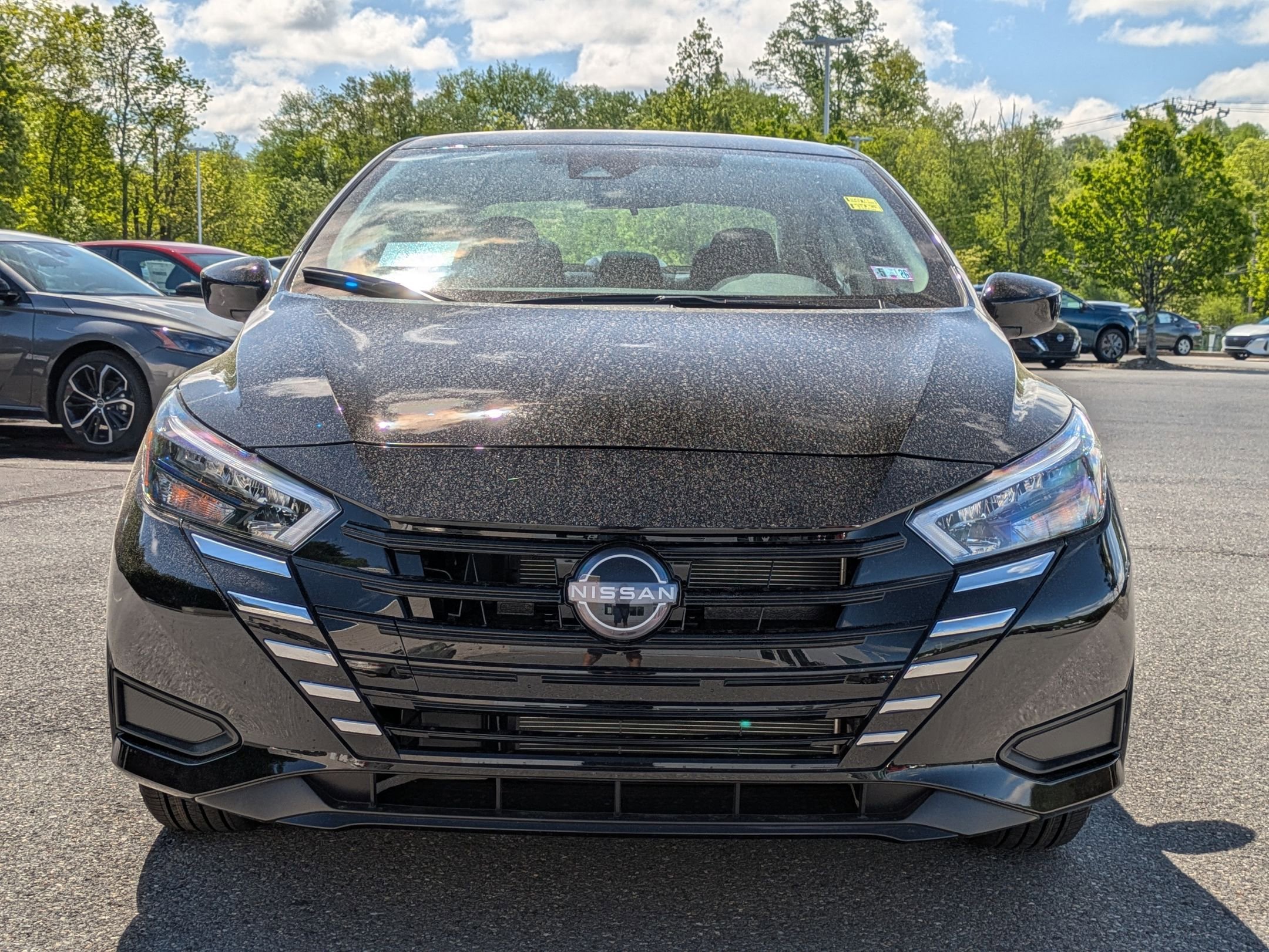 2025 Nissan Versa SV photo 2