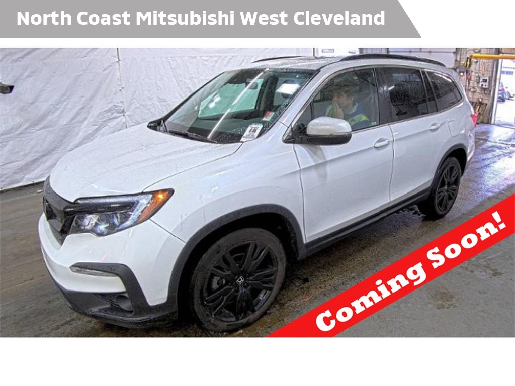 2022 Honda Pilot SE's photo