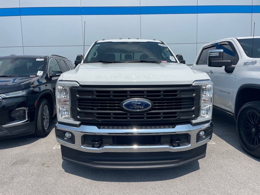 2024 Ford F-250 XL photo 2