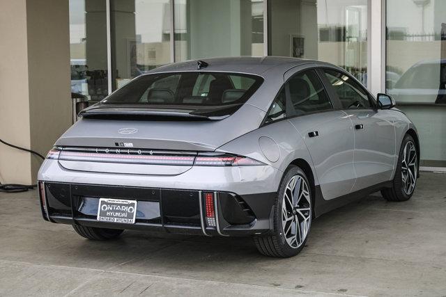 New 2025 Curated Silver Hyundai SEL image 36