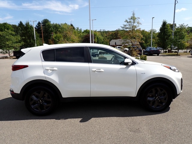 2022 Kia Sportage LX photo 7