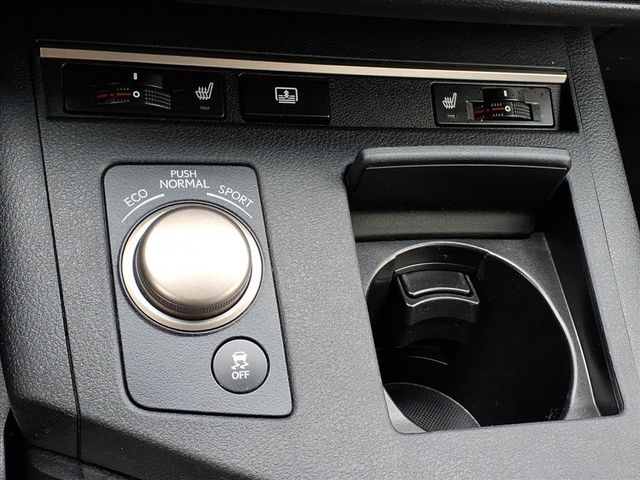 2013 Lexus ES 350 photo 21