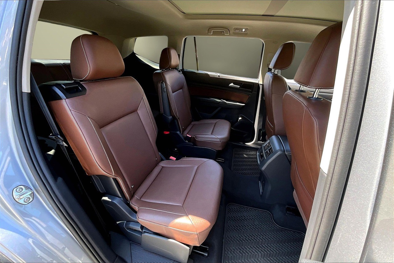 2021 Volkswagen Atlas SEL photo 22