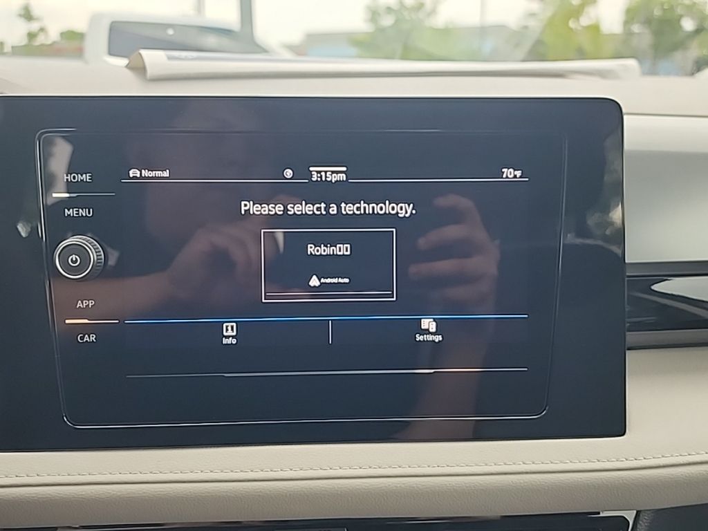 2025 Volkswagen Taos S photo 16