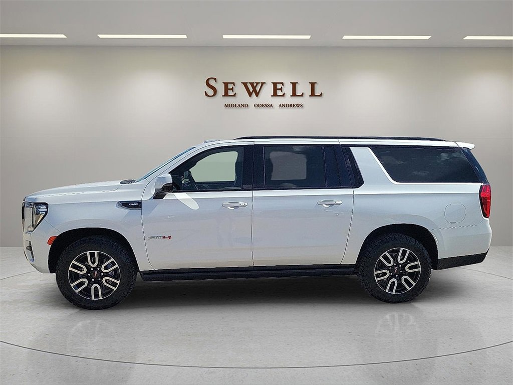 2023 Gmc Yukon XL AT4 photo 2