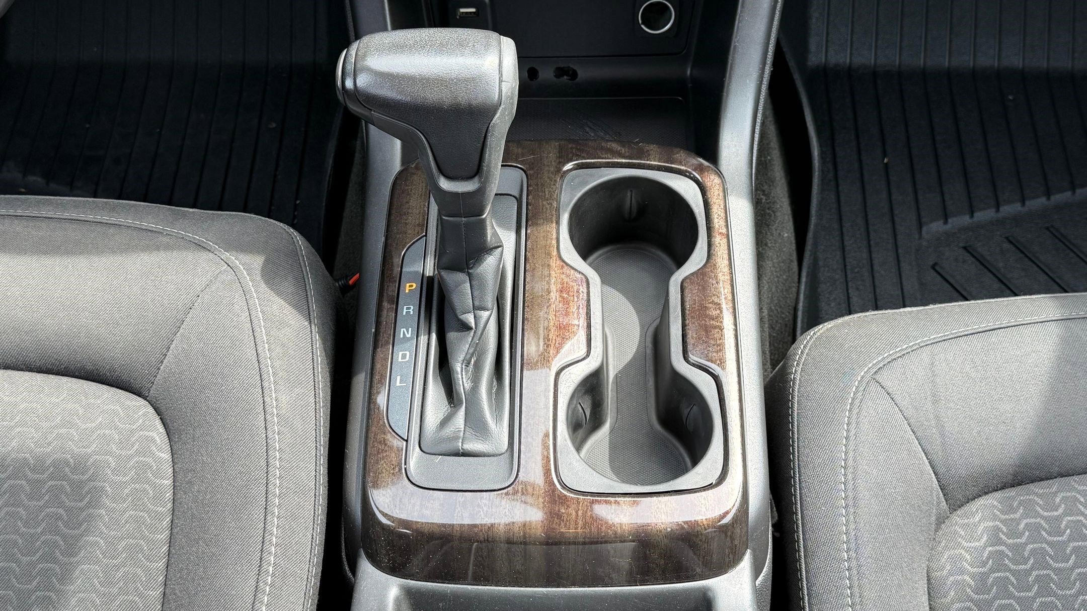 2017 Gmc Canyon SLE photo 13
