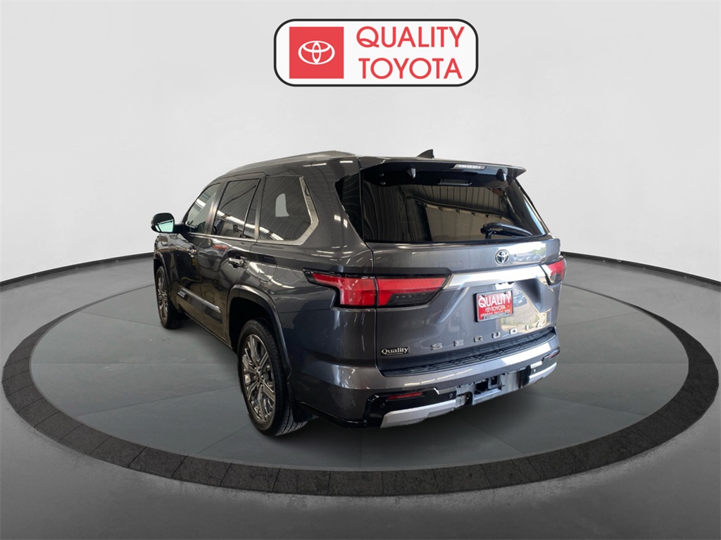 2024 Toyota Sequoia Capstone photo 4