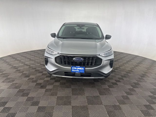 2024 Ford Escape Active photo 2