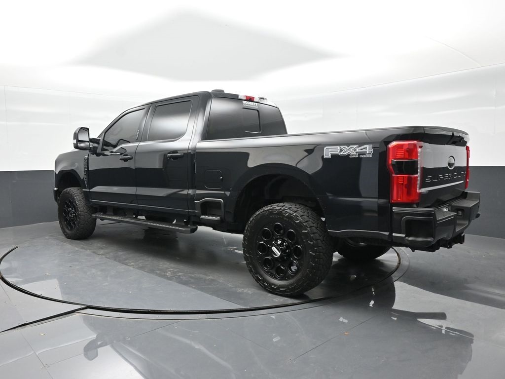 2023 Ford F-250 photo 6