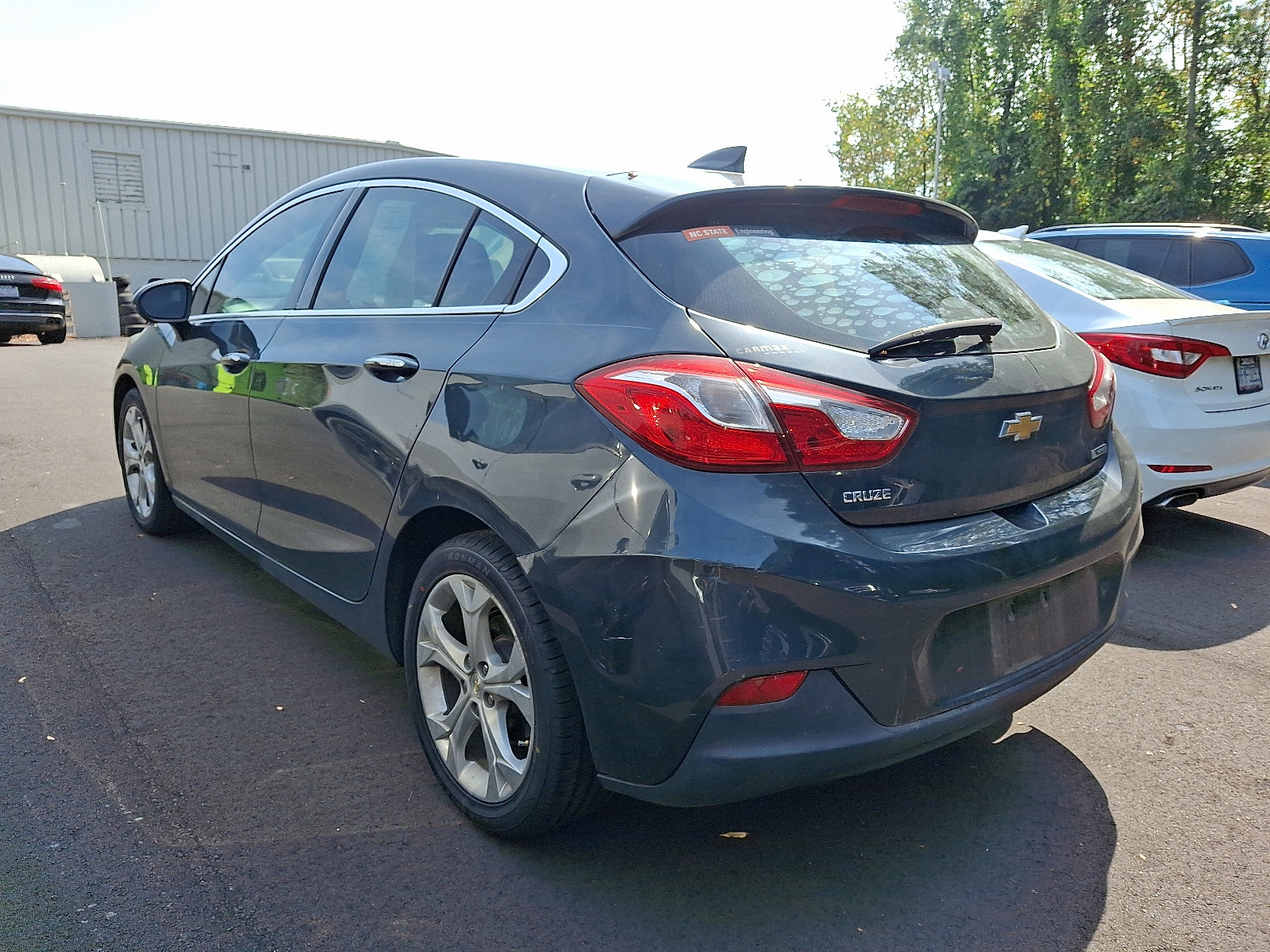 2018 Chevrolet Cruze Premier photo 4