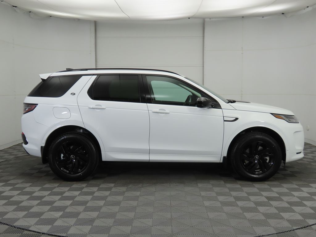 2025 Land Rover Discovery Sport S photo 3